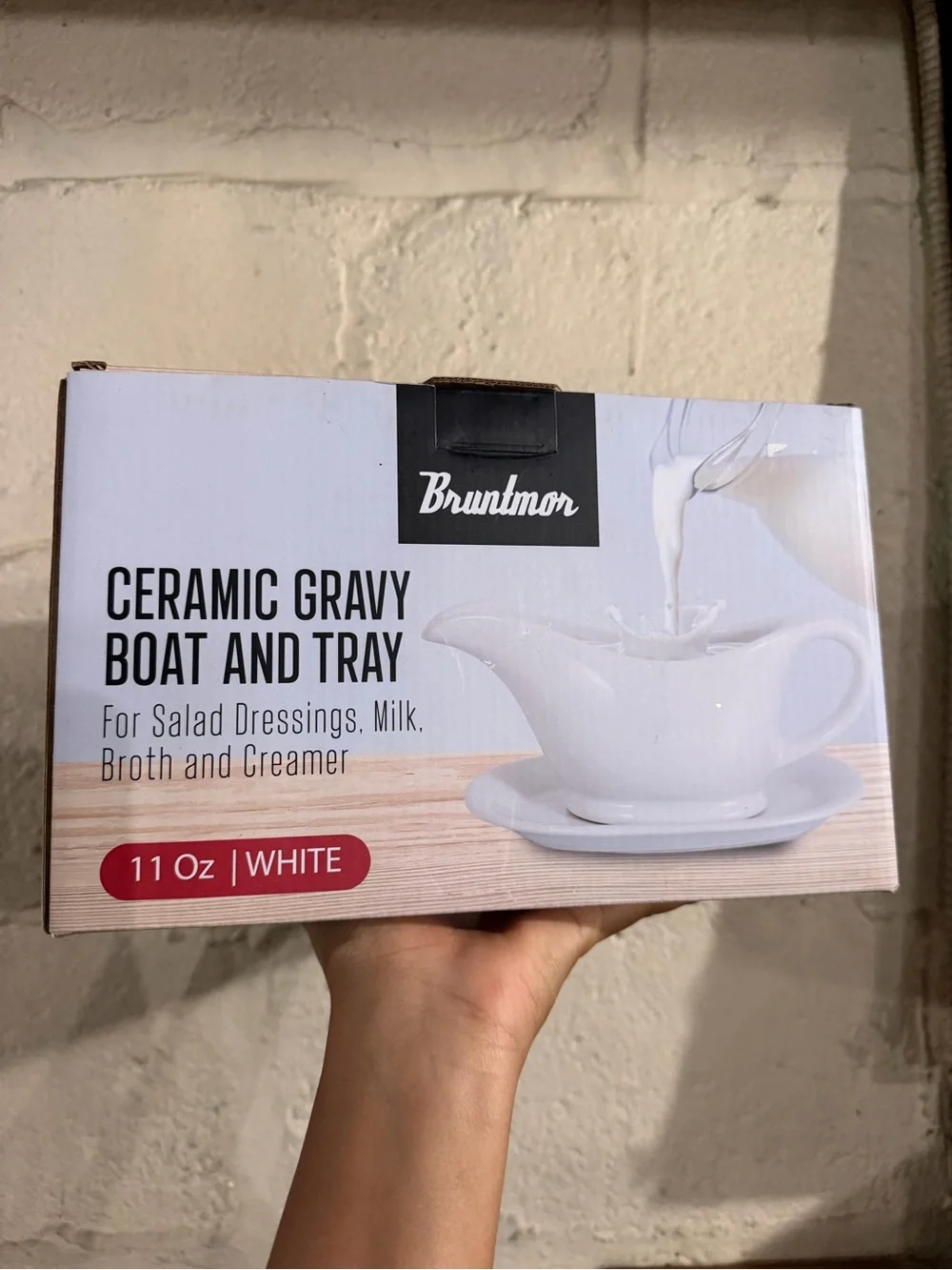 Bruntmor 11 Oz White Ceramic Gravy Boat With Tray 11 Ounce White